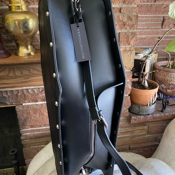 **SOLD** - Picture 3 of 8